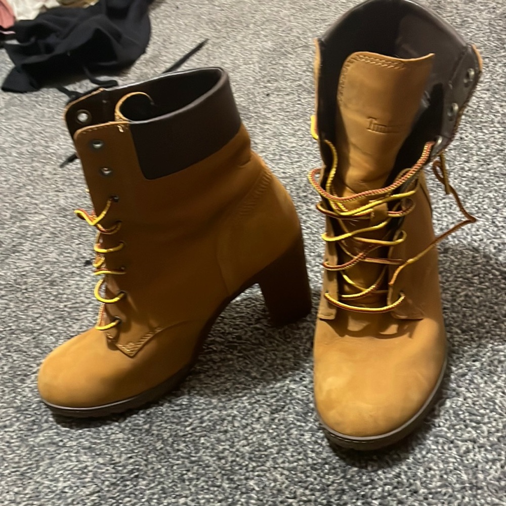 Timberland classic heel boots